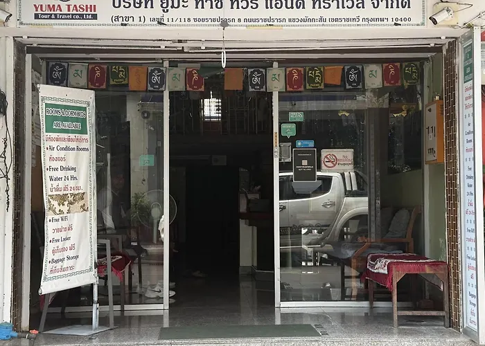Yuma Tashi Hostel